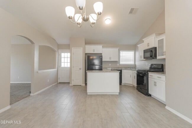 Building Photo - 5112 Joe Castillo St