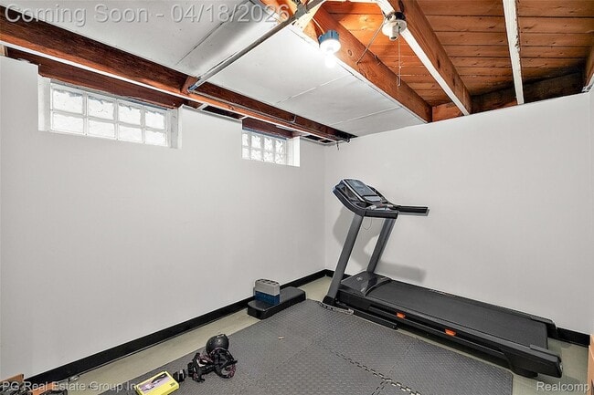 Building Photo - 4307 Cooper Ave