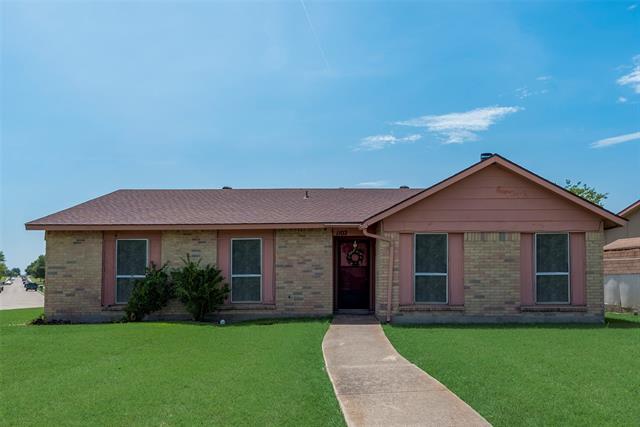 Primary Photo - 1102 Meadow Creek Dr