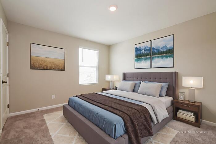 Building Photo - 2721 Island Pond Dr