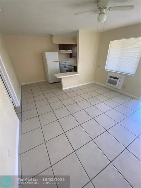 Building Photo - 1030 NW 3rd Ave