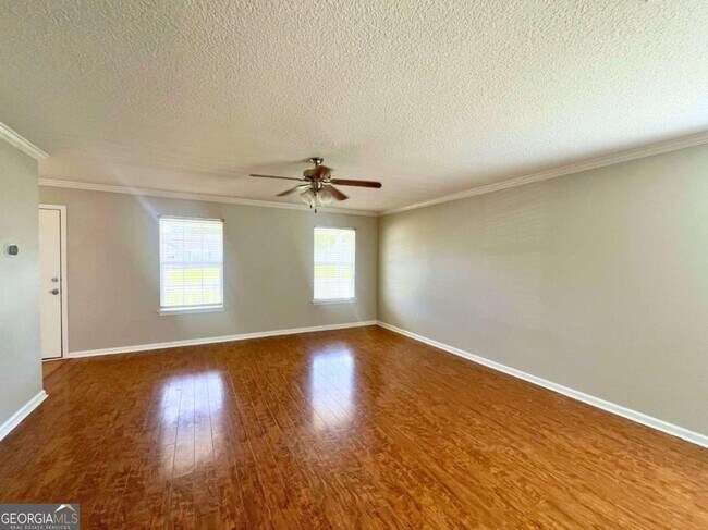 Building Photo - 104 Sugar Maple Way