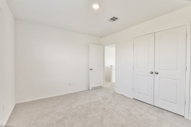 Building Photo - 18927 Jasper Rdg Dr