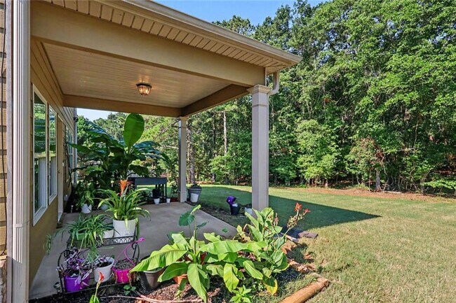 Building Photo - 350 McGiboney Ln