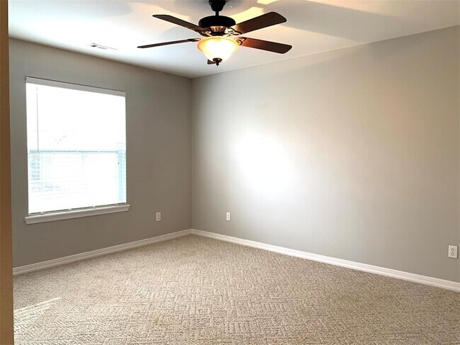 Building Photo - 3008 Levi Ln