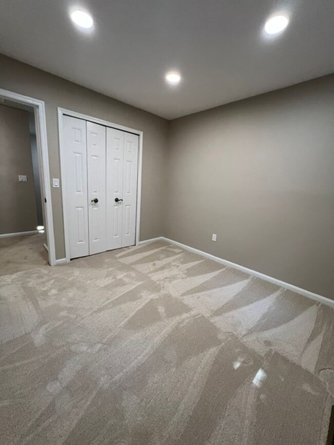 Building Photo - 11737 Dry River Ct