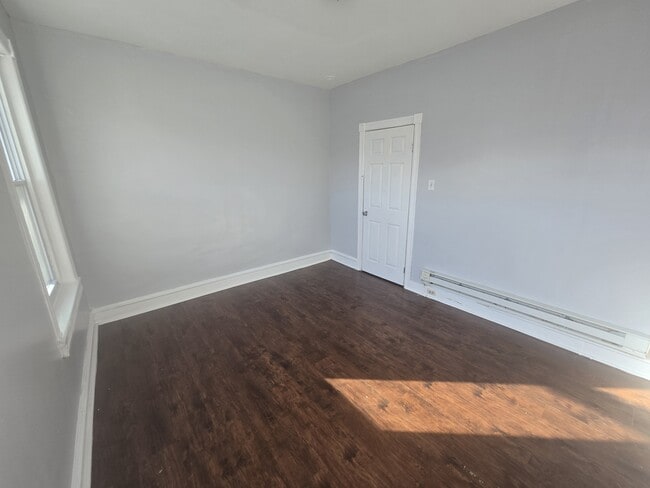 Building Photo - 30 N Dewey St