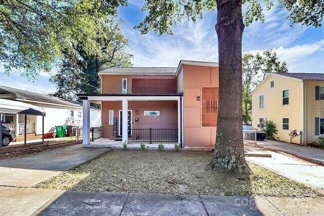 Primary Photo - 2016 Brewton Dr