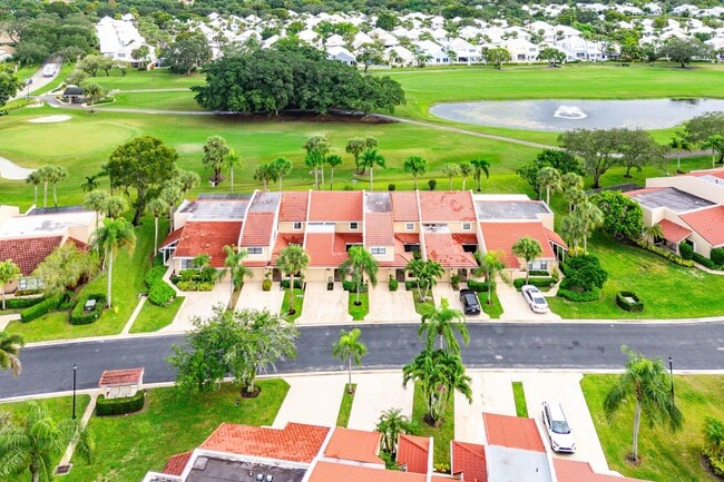 Building Photo - 816 Windermere Way