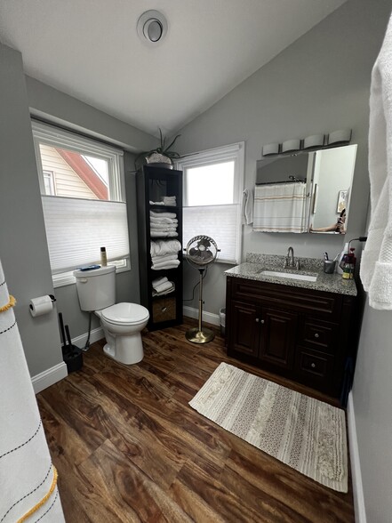 3rd floor Bathroom - 81 Morton Ave