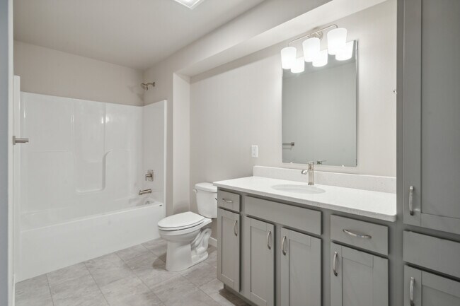 Building Photo - 2232 Eversull Ln