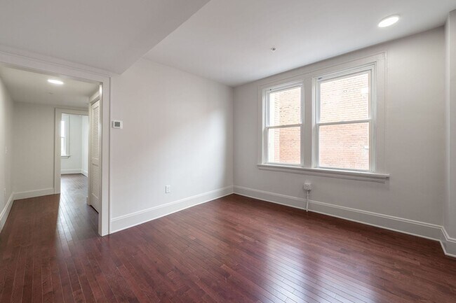 Building Photo - Coming Soon: 2BR Apartment – ETA 10/1/25