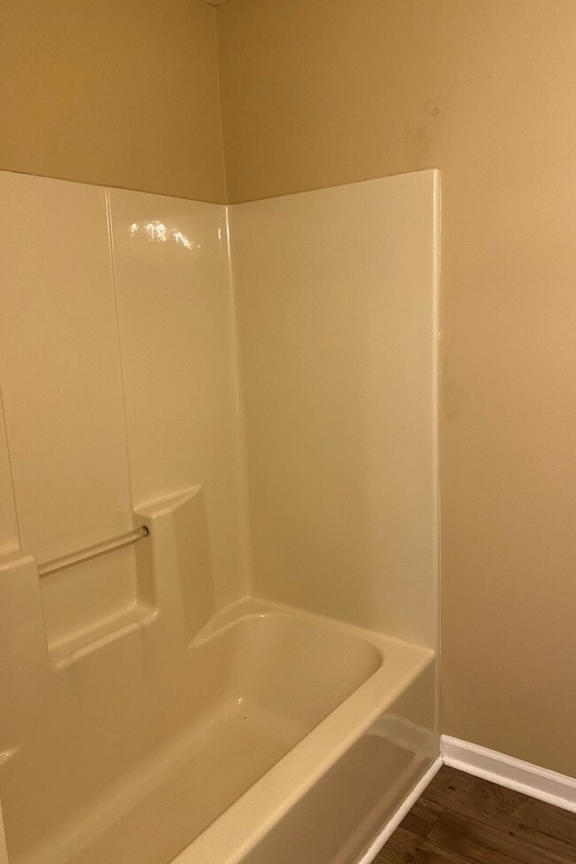 Building Photo - 125 Hillridge Ct