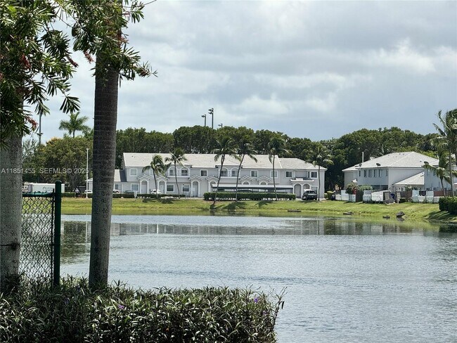 Building Photo - 14059 SW 120th Ct