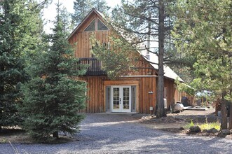 Building Photo - Charming A-Frame Home on 1 Acre