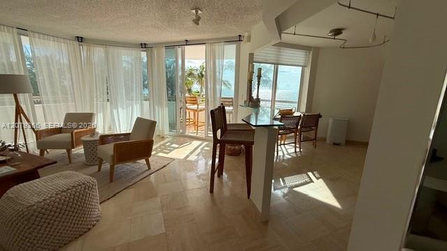 Building Photo - 15645 Collins Ave