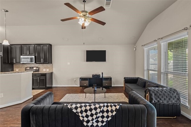 Building Photo - 4808 Ladona Ct
