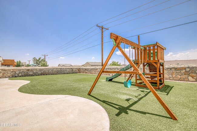 Building Photo - 7751 Enchanted Path Dr