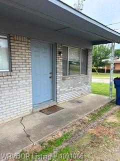 Building Photo - 7800 Thayer Dr