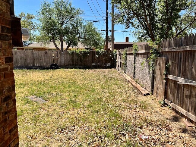 Building Photo - 5431 45th St