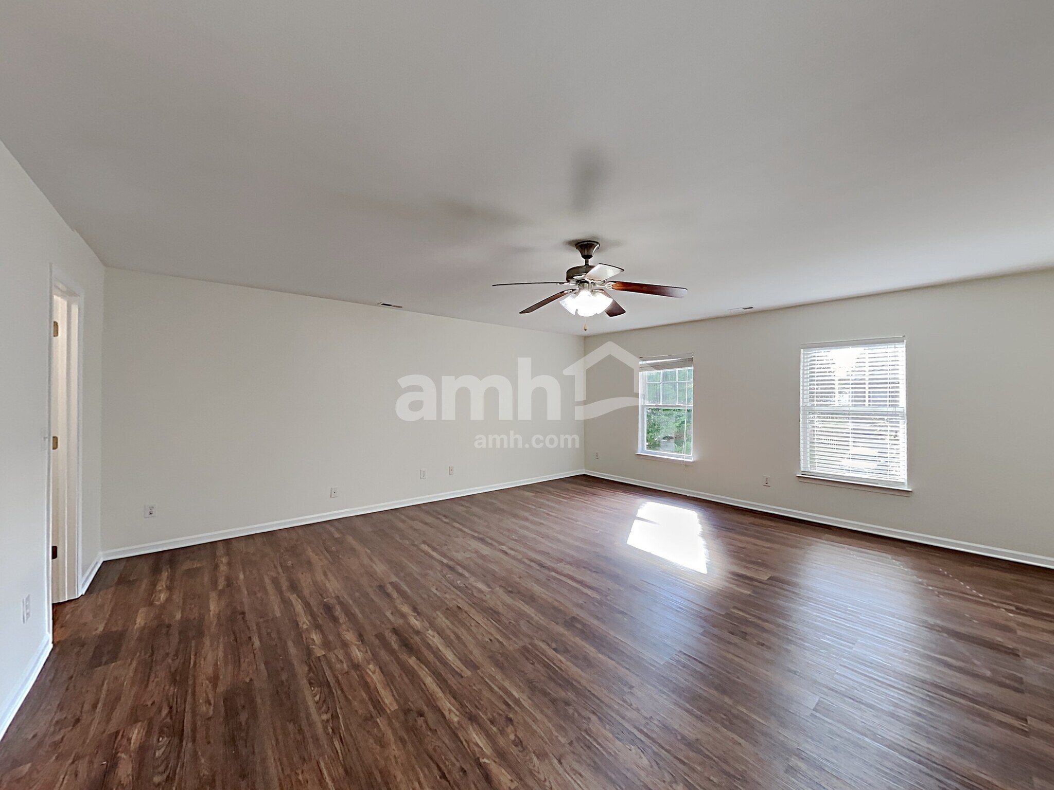 Building Photo - 10916 Slalom Hill Rd