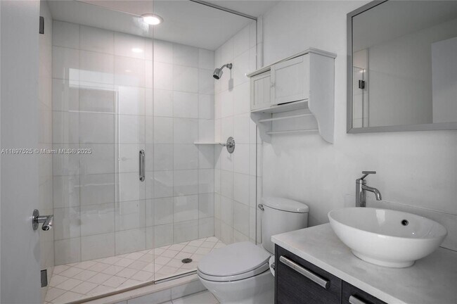 Building Photo - 2950 NE 188th St