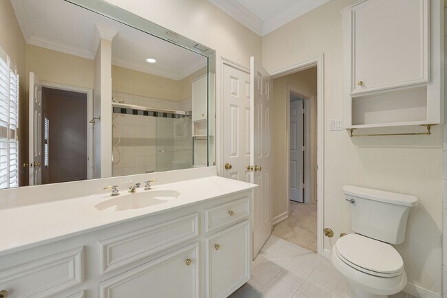 Building Photo - 3216 Rice Boulevard