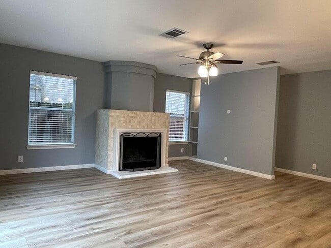 Building Photo - 1825 Red Rock Dr