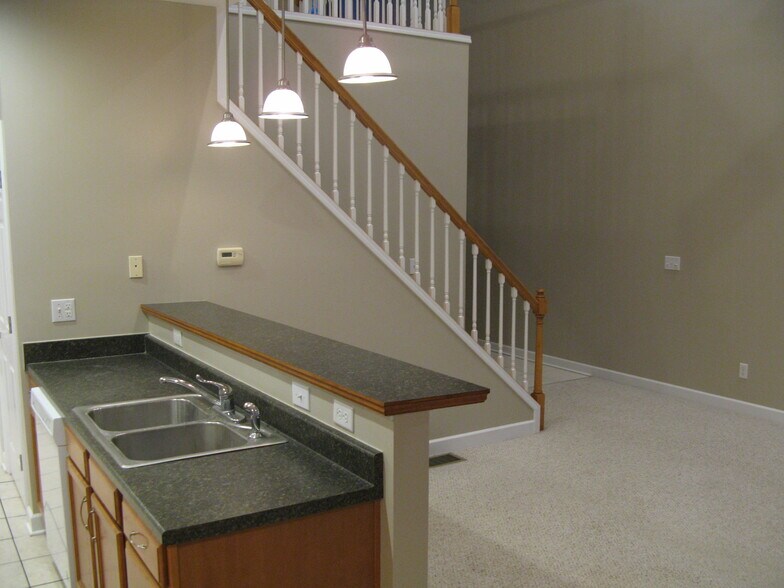Building Photo - 347 Sheraton Dr NW