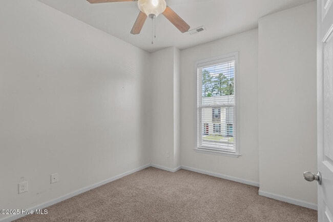 Building Photo - 261 Caldwell Loop
