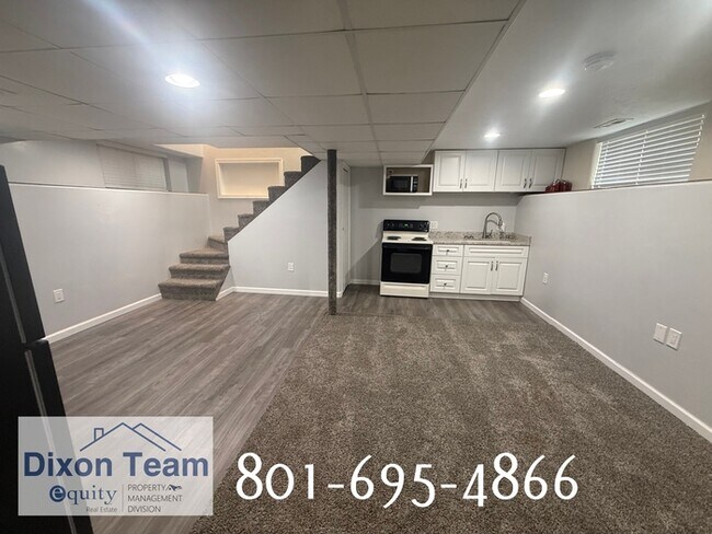 Building Photo - 44 W 150 N