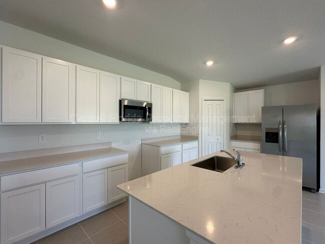 Building Photo - 3489 Chinotto Dr