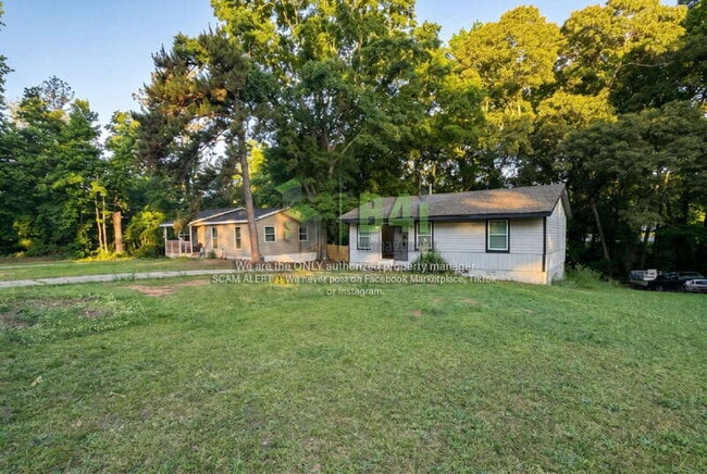 Building Photo - 1313 Ridgeview Dr