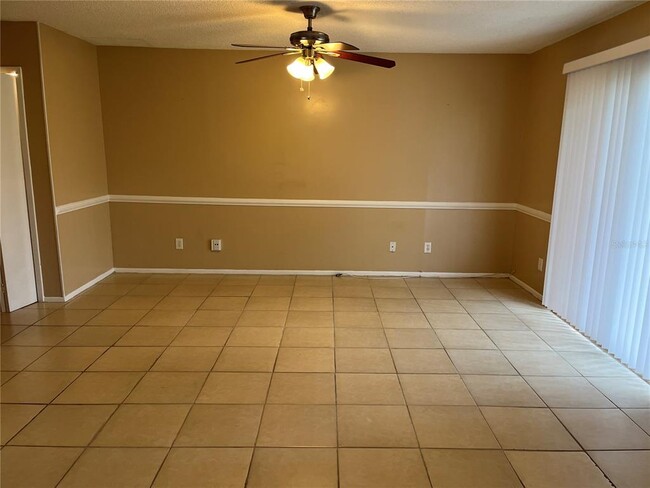 Building Photo - 11747 Whitewing Ct