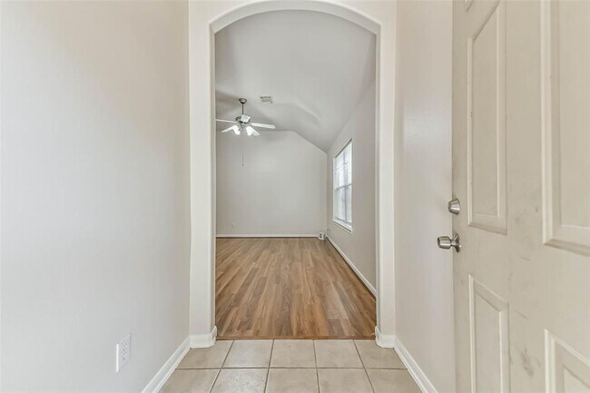 Building Photo - 10222 West Palm Lake Drive