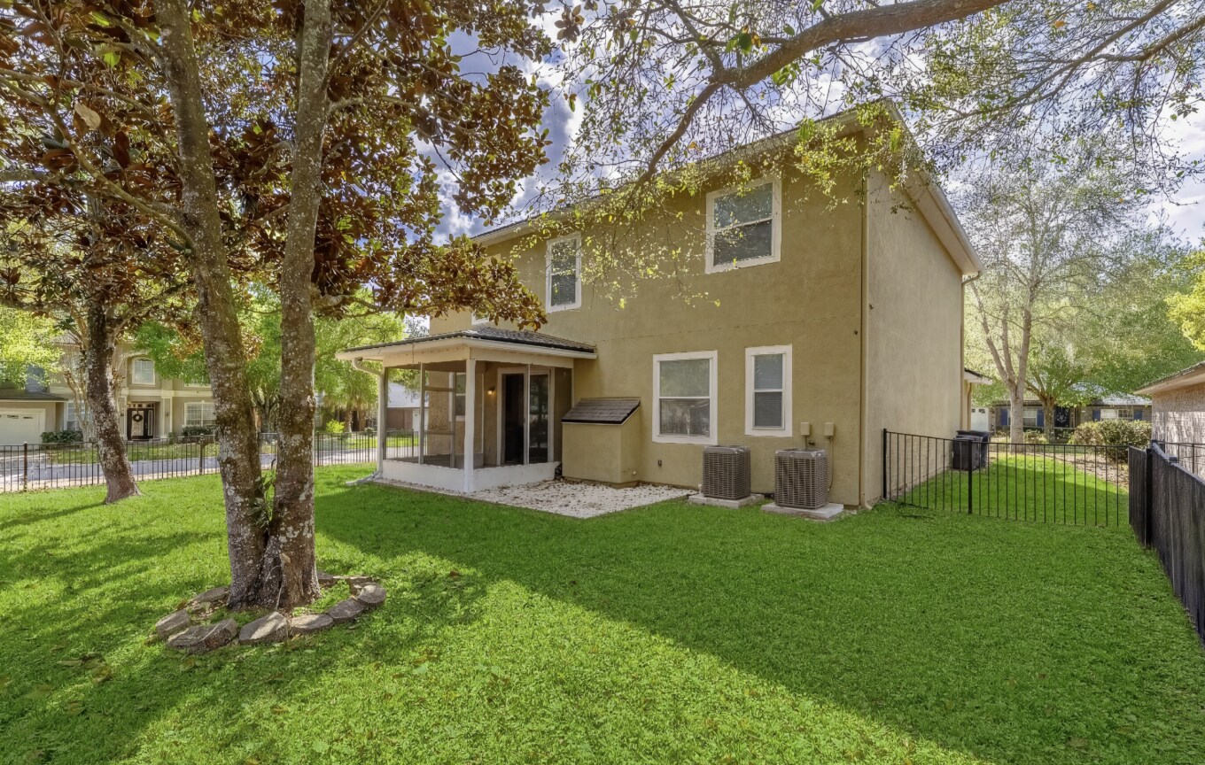 Building Photo - 1601 Majestic View Ln