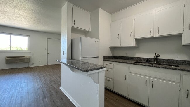 Building Photo - 1324 N Wentz St