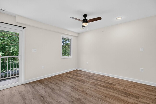Building Photo - Brand New Apartments for Rent in Harrisonburg