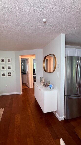 Building Photo - 61 Farrwood Ave