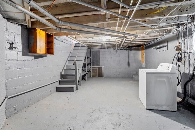 Building Photo - 11 Bellevue Terrace