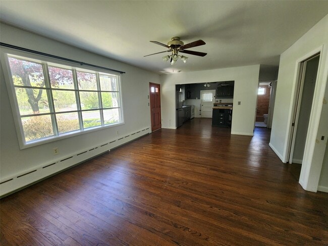 Building Photo - 1208 NY-9G