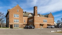 Building Photo - 7135 Canterbury Ave