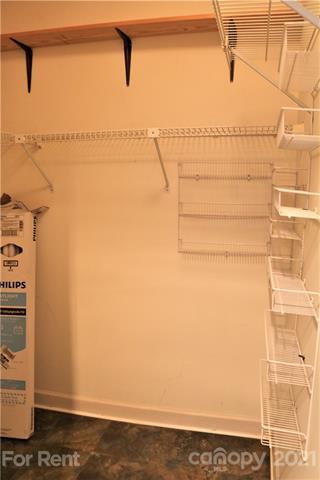 Building Photo - 1847 J Julian Ln