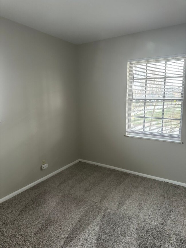 Building Photo - 3 Bedroom Single Family Home in Gahanna