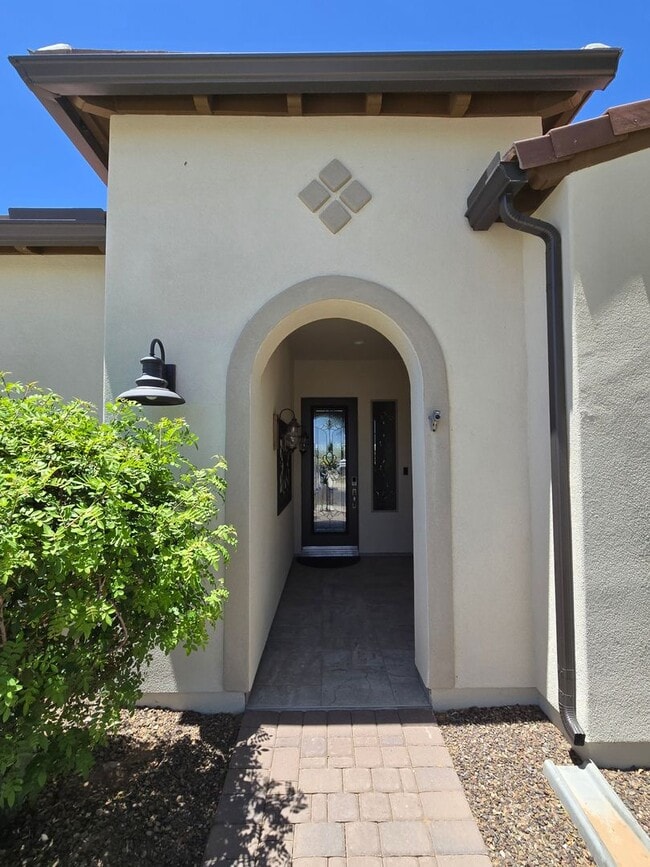 Building Photo - 35532 N Sunset Trail