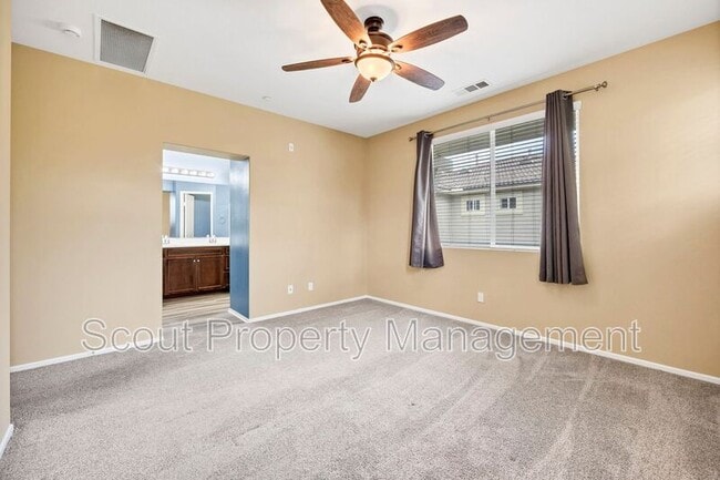 Building Photo - 35804 Alpental Ln