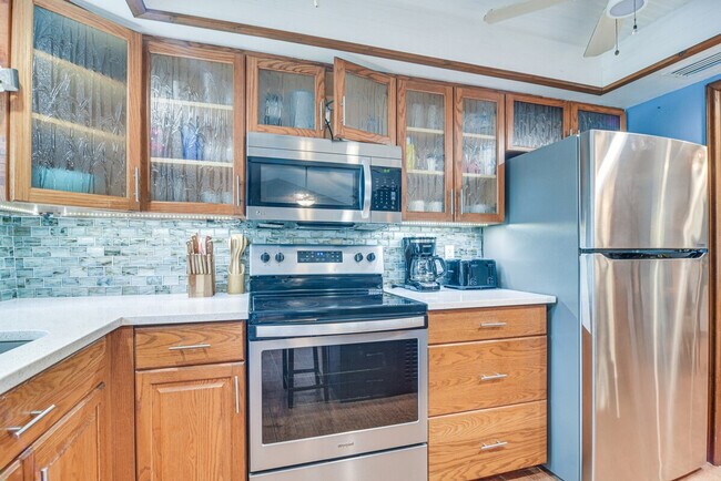 Building Photo - 2360 Willow Tree Trail