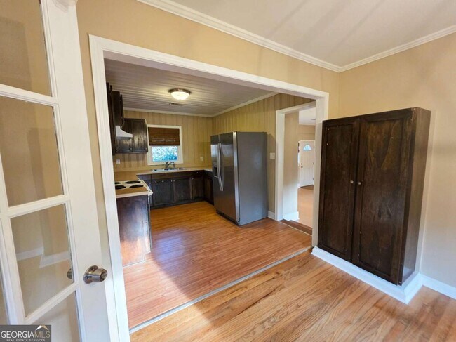 Building Photo - 516 Monroe Hwy