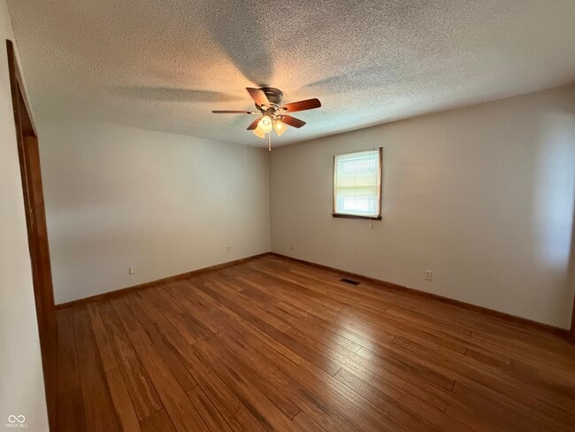 Building Photo - 1216 N Cherry St