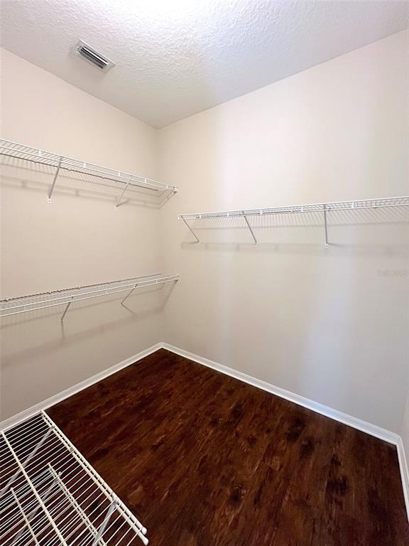 Building Photo - 7 Zither Ct